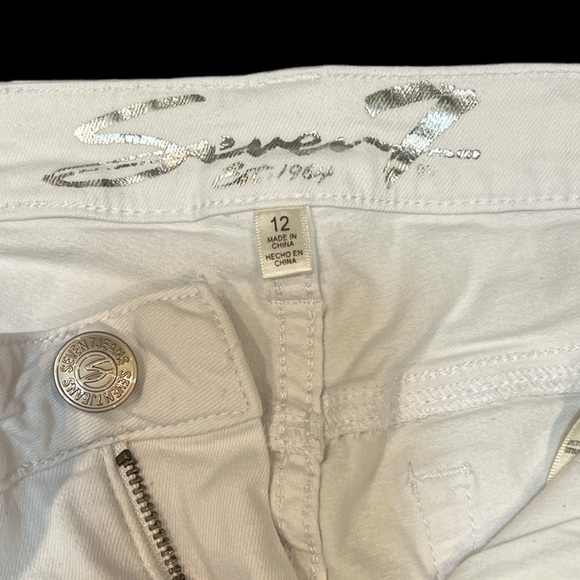 Seven cut off denim shorts - Picture 3 of 3